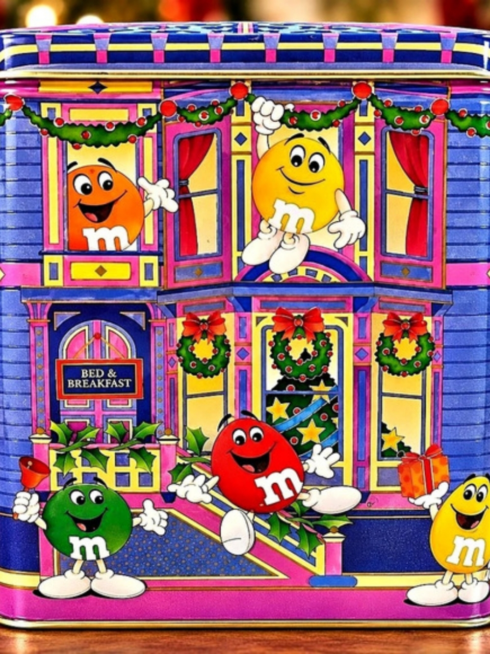 M&M's Christmas Eve at the Bed and Breakfast tin